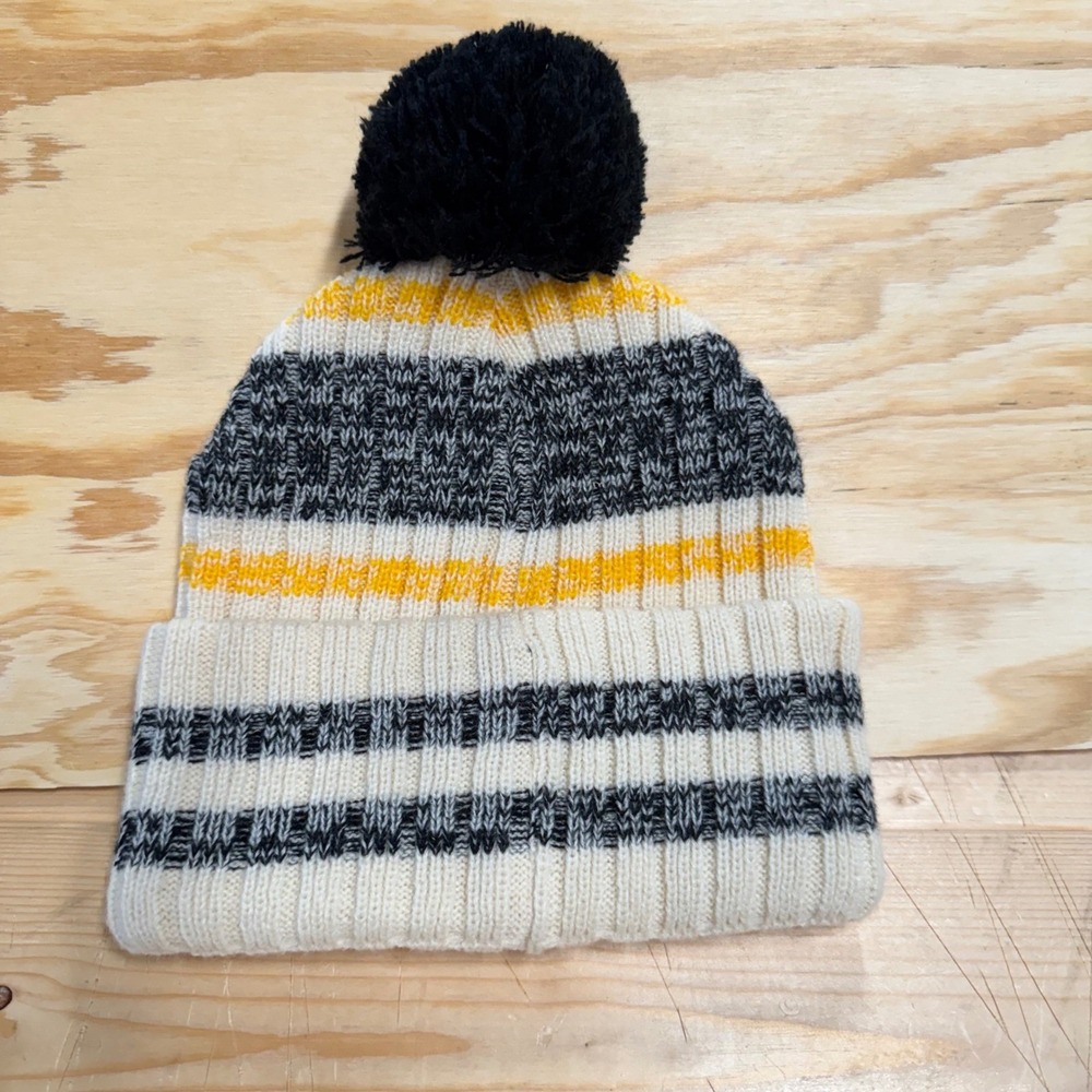 Boston Bruins NHL Knit Cuffed Beanie Pom Hat Cream Black Gold Striped Men Women - Picture 3 of 5